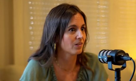 Cómo transmitir la fe en el hogar. Olatz, de Blessings, comparte su experiencia y consejos a las familias.