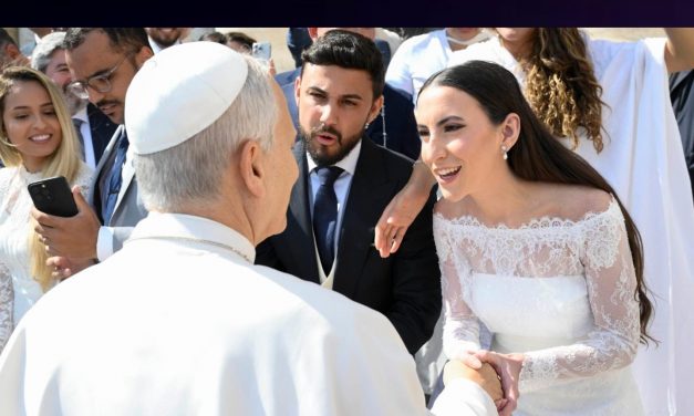 Amoris laetitia: el Papa convoca a los obispos del mundo a una cumbre sobre la familia.