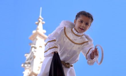 Bajada del Ángel en Aranda de Duero, Burgos, en el Domingo de Pascua de Resurrección.