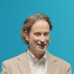 Vales lo que vale tu calidad humana. Víctor Küppers.