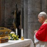 Visita pastoral de León XIV a Pavía: Celebración de la Palabra y veneración de las reliquias de San Agustín.