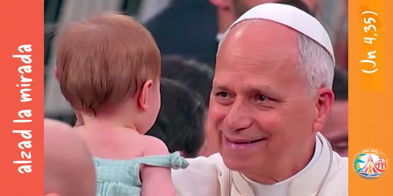 León XIV, el Papa de los bebés. Bendiciones a decenas de bebés durante su visita a España.