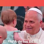 León XIV, el Papa de los bebés. Bendiciones a decenas de bebés durante su visita a España.